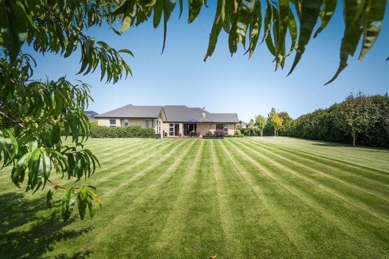 Photo of property in 80 Jacks Drive, West Melton, 7618