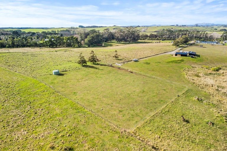 Photo of property in 175a Stanners Road, Kerikeri, 0295