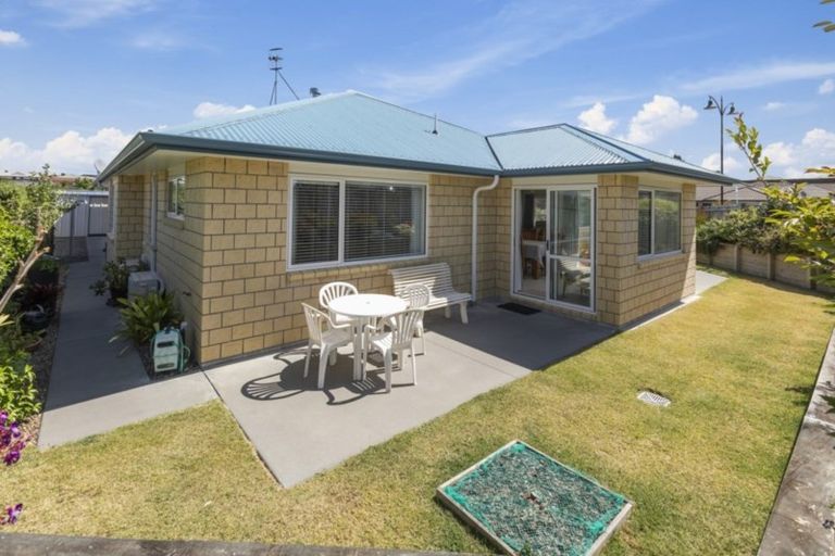 Photo of property in 4 Annandale Drive, Pyes Pa, Tauranga, 3112