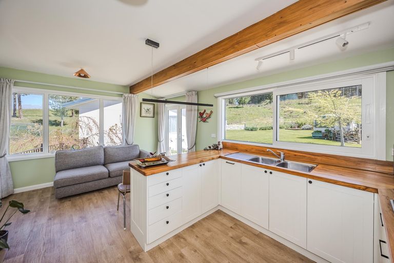 Photo of property in 569 Hakataramea Valley Road, Hakataramea, Kurow, 9498