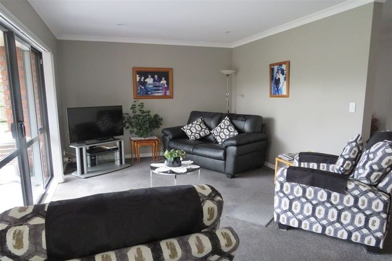 Photo of property in 8 Ngaio Street, Levin, 5510