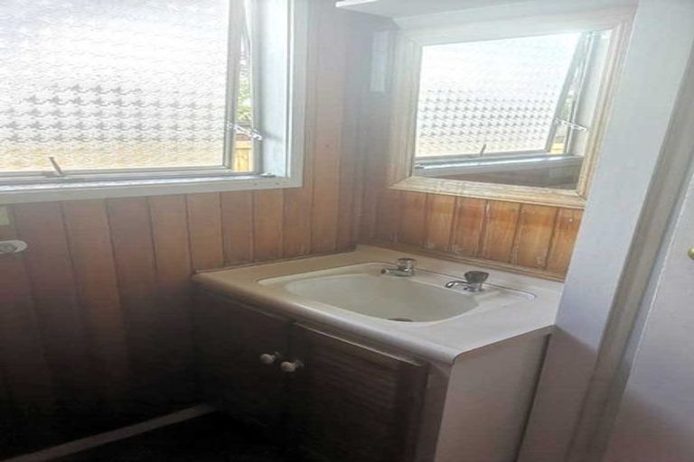 Photo of property in 60 Hope Farm Avenue, Pakuranga Heights, Auckland, 2010