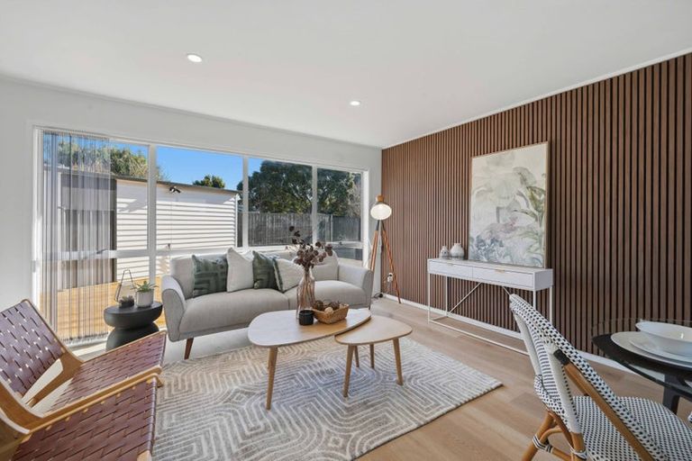 Photo of property in 7 Damian Way, Weymouth, Auckland, 2103