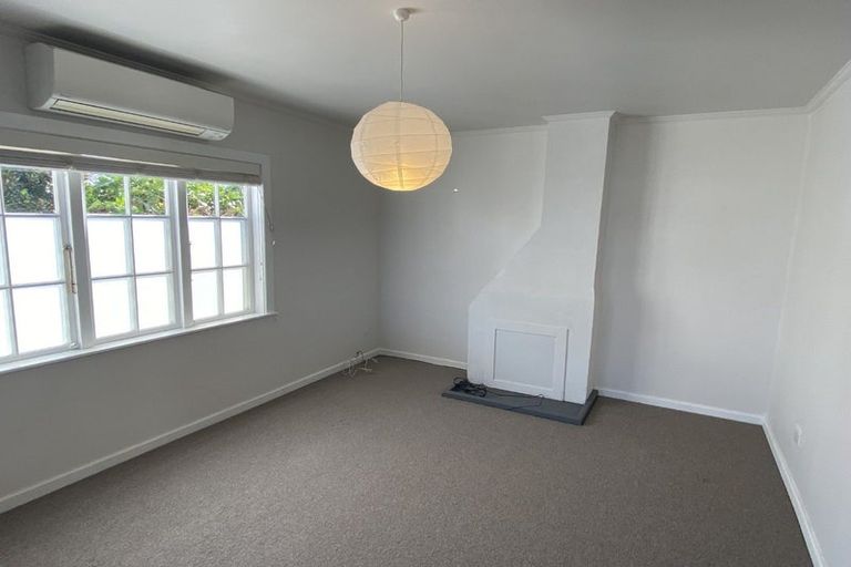 Photo of property in 3/2c Valley Road, Mount Eden, Auckland, 1024