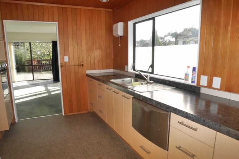 Photo of property in 30a Clunie Avenue, Raumati South, Paraparaumu, 5032