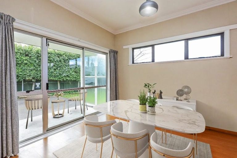 Photo of property in 25 Trinity Crescent, Pirimai, Napier, 4112