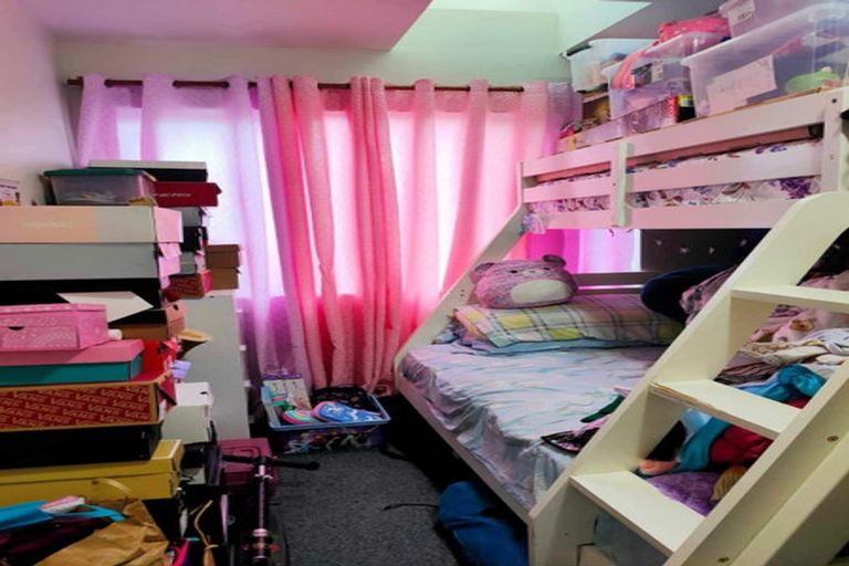 Photo of property in 31 Stewart Drive, Newlands, Wellington, 6037