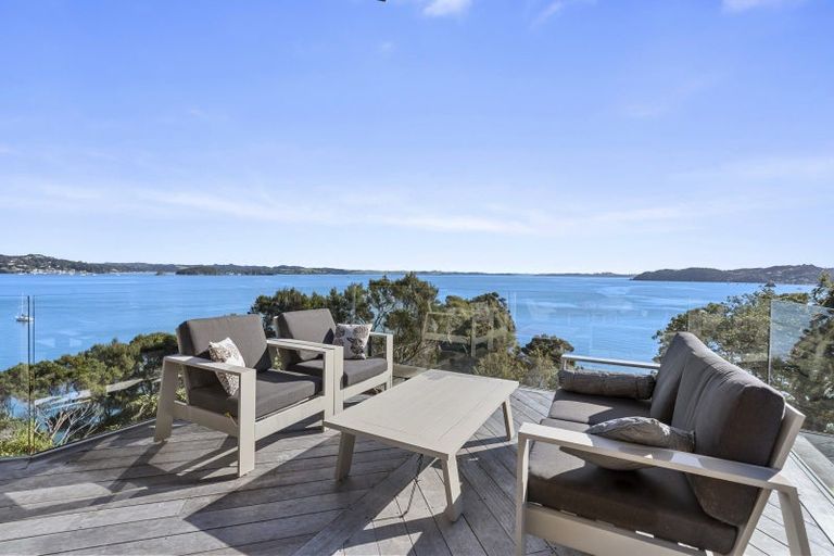 Photo of property in 18b Kaha Place, Russell, 0272