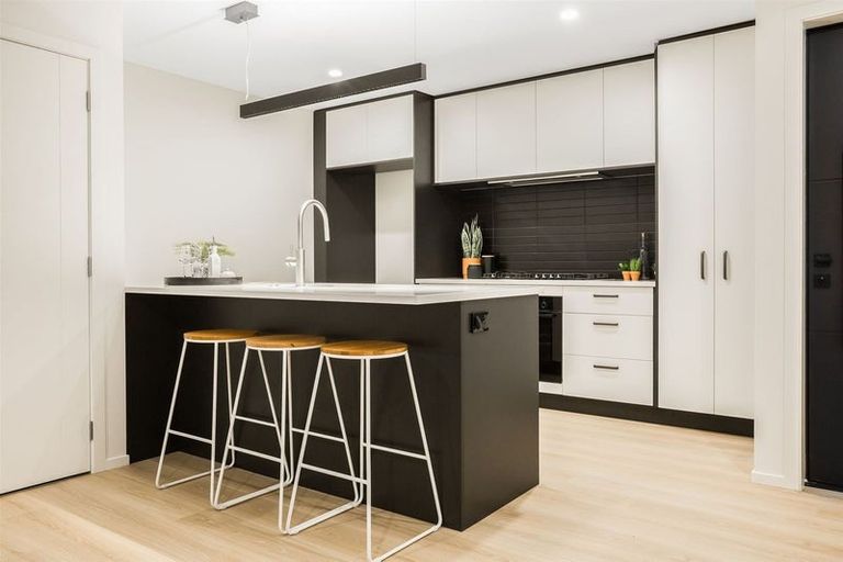 Photo of property in 176b Navigation Drive, Whitby, Porirua, 5024