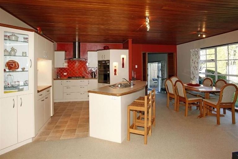 Photo of property in 6 Pasadena Place, Harewood, Christchurch, 8051