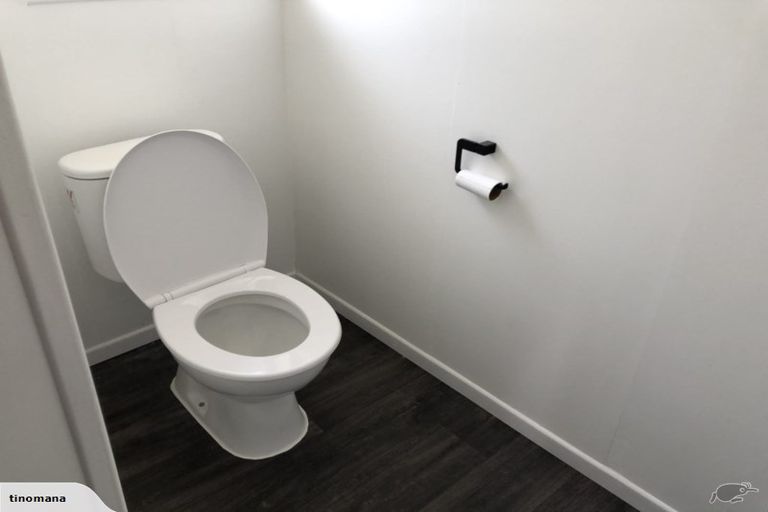 Photo of property in 5 Tainui Street, Castlecliff, Whanganui, 4501