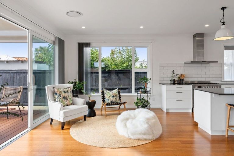 Photo of property in 21 Ross Street, Kilbirnie, Wellington, 6022