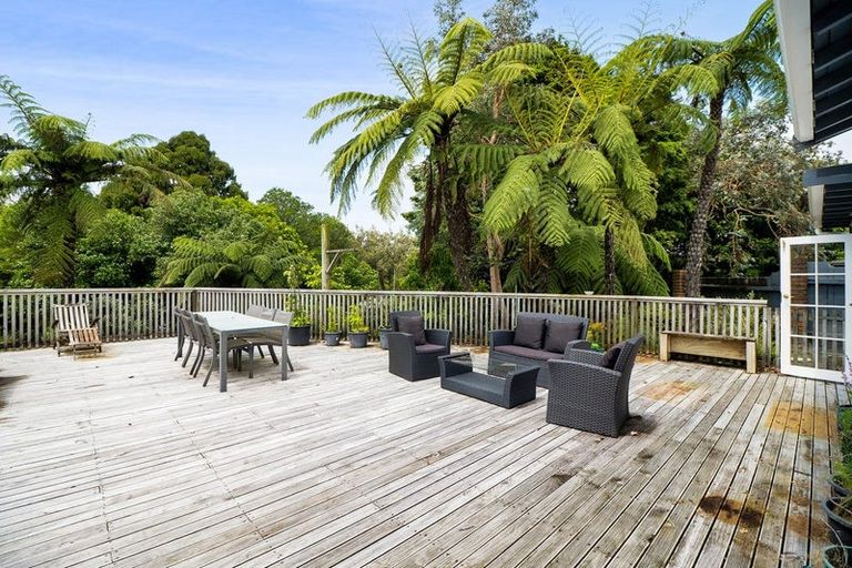 Photo of property in 51 Brois Street, Frankleigh Park, New Plymouth, 4310