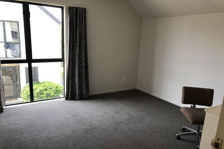 Photo of property in 114 Clarence Street, Riccarton, Christchurch, 8011