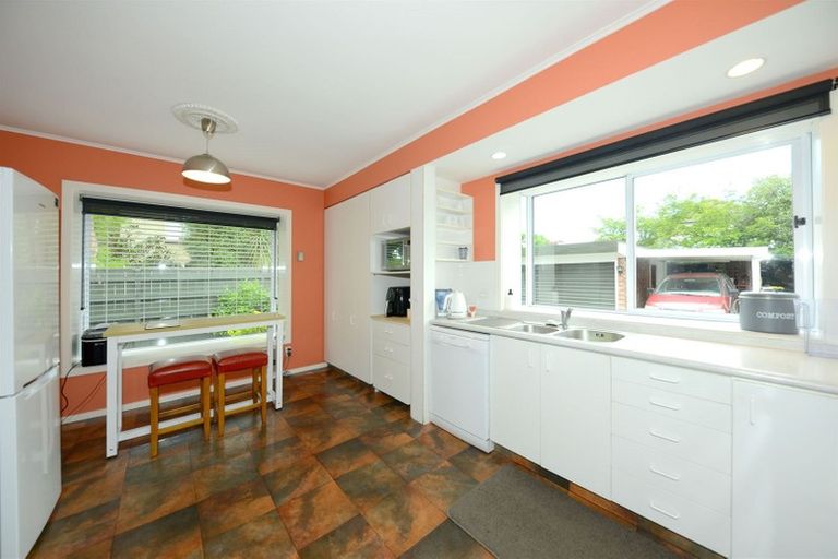 Photo of property in 99a Fendalton Road, Fendalton, Christchurch, 8014