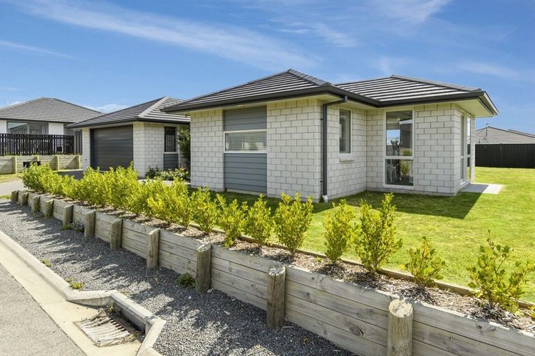 Photo of property in 6 Shea Lane, Pyes Pa, Tauranga, 3112