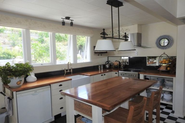 Photo of property in 1 Swan Street, Taihape, 4720