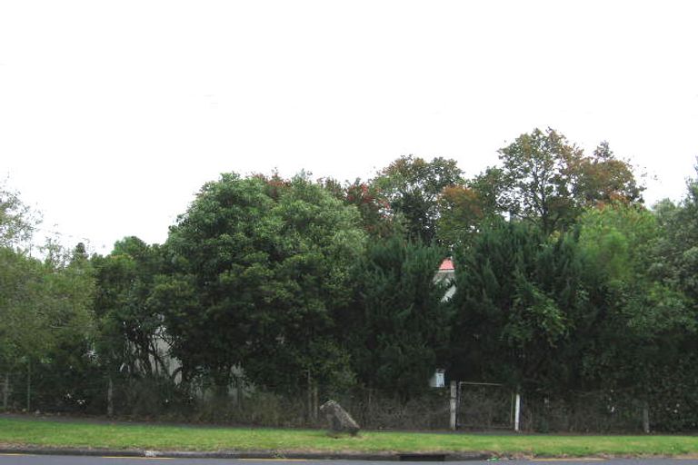 Photo of property in 39 Glendale Road, Glen Eden, Auckland, 0602