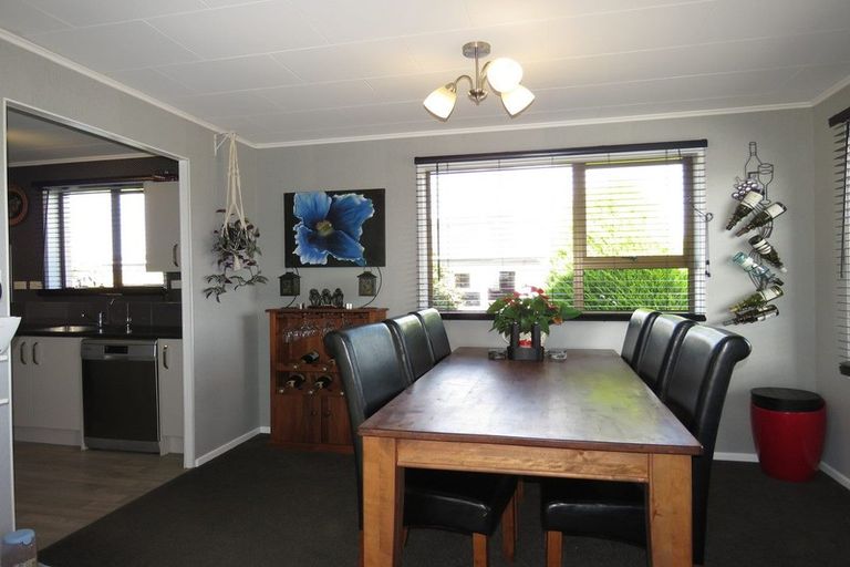Photo of property in 153 Cunningham Crescent, Grasmere, Invercargill, 9810