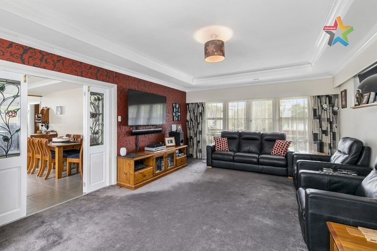 Photo of property in 12 Rimu Street, Naenae, Lower Hutt, 5011