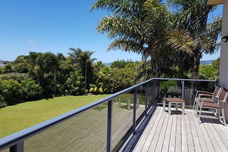 Photo of property in 381 Cove Road, Waipu, 0582