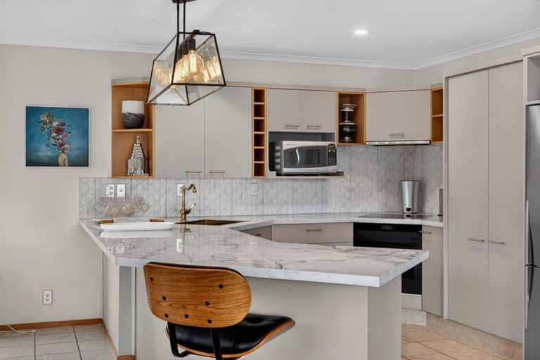 Photo of property in 76 Fairway Drive, Shirley, Christchurch, 8061