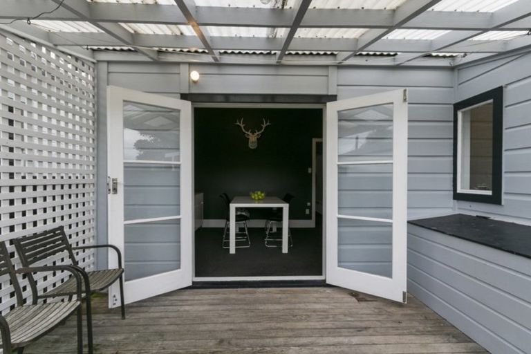 Photo of property in 6 Beach Street, Petone, Lower Hutt, 5012