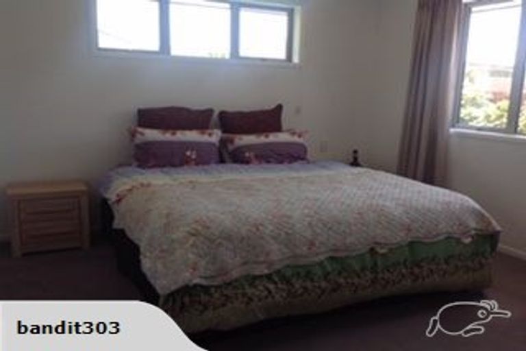 Photo of property in 5 Hamlet Lane, Heathcote Valley, Christchurch, 8022