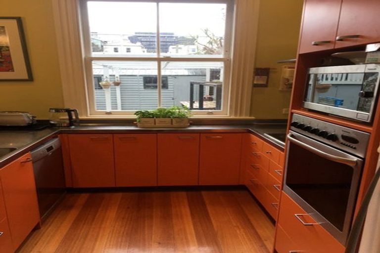 Photo of property in 44 Aro Street, Aro Valley, Wellington, 6021