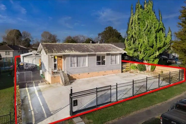 Photo of property in 6 Carbery Place, Manurewa, Auckland, 2102