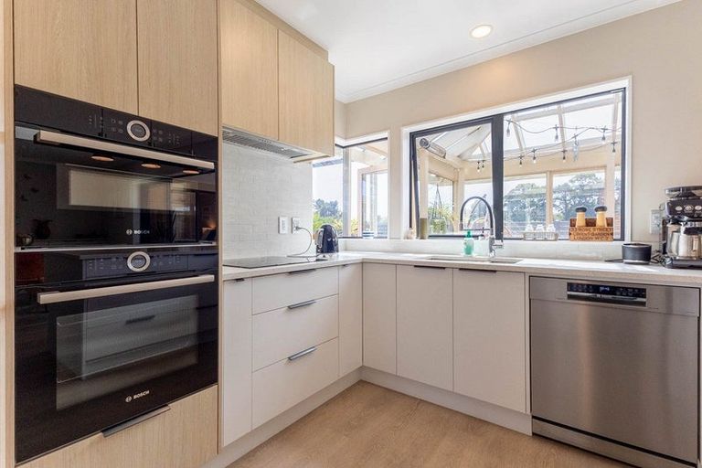 Photo of property in 23 Harry Shaw Way, Raumati South, Paraparaumu, 5032