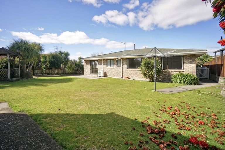 Photo of property in 6 Randell Place, Te Puke, 3119