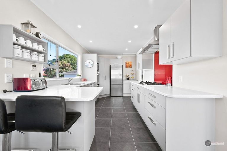 Photo of property in 24 Orr Crescent, Hutt Central, Lower Hutt, 5011