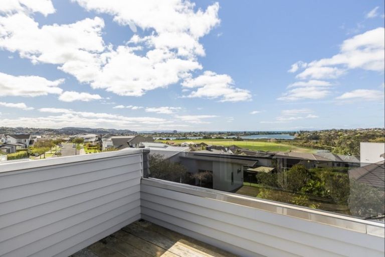 Photo of property in 4 Fig Tree Lane, Silverdale, 0932