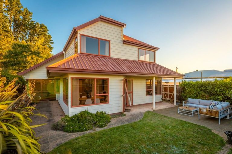 Photo of property in 112 Grove Street, The Wood, Nelson, 7010