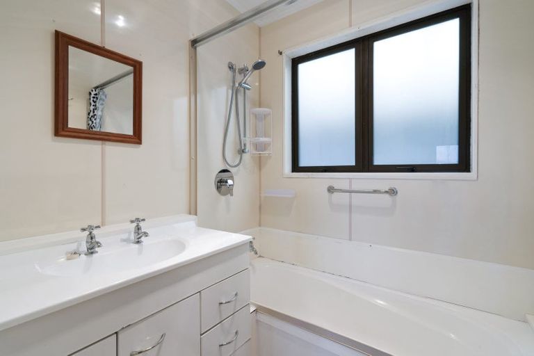 Photo of property in 84 Mercury Way, Whitby, Porirua, 5024