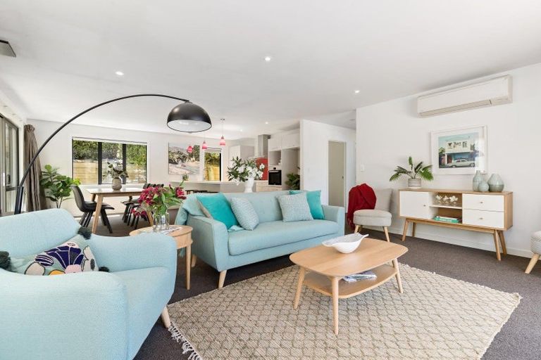 Photo of property in 2/4 Redfern Terrace, Arthurs Point, Queenstown, 9371