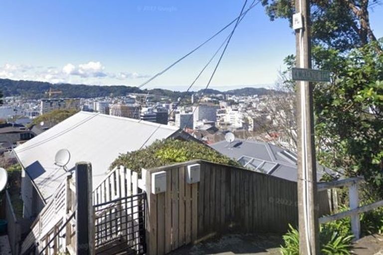 Photo of property in 7 Mckenzie Terrace, Te Aro, Wellington, 6011