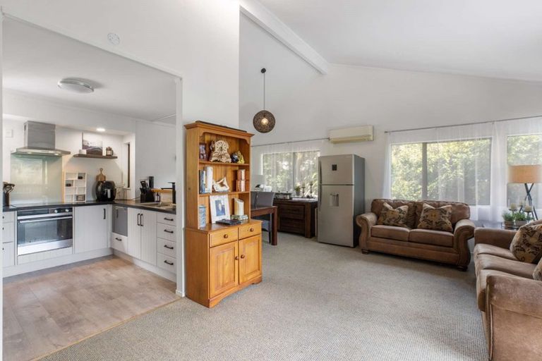 Photo of property in 35 Ngahere Drive, Horahora, Whangarei, 0110