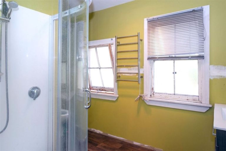 Photo of property in 76 Wairau Road, Picton, 7220