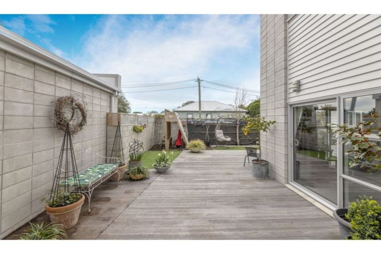 Photo of property in 48b Dickens Street, Addington, Christchurch, 8024