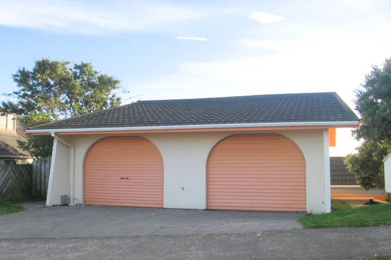 Photo of property in 25 Eskdale Road, Papakowhai, Porirua, 5024