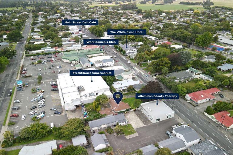 Photo of property in 134 Main Street, Greytown, 5712