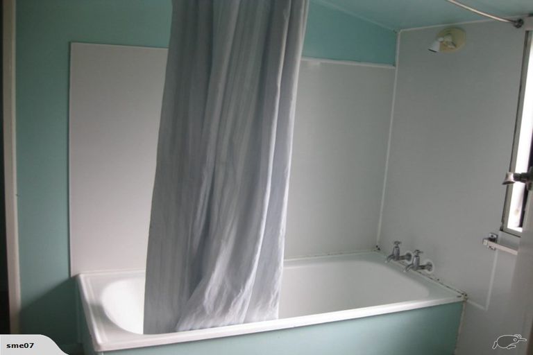 Photo of property in 12 Walsall Street, Addington, Christchurch, 8024