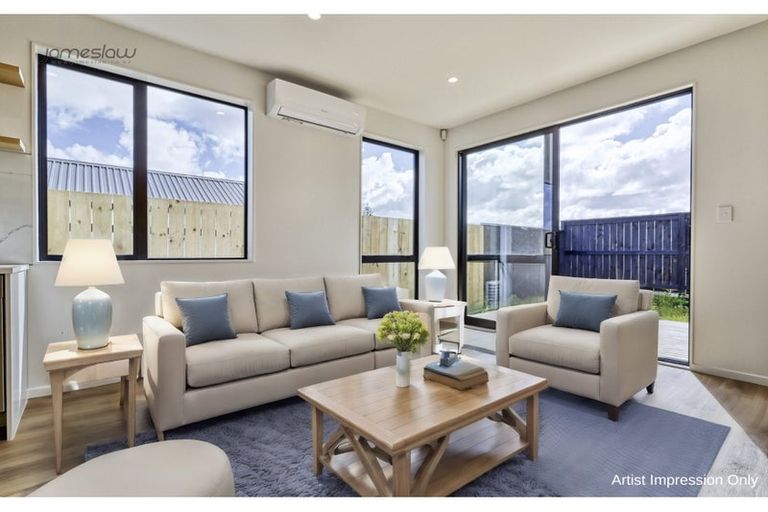 Photo of property in 20 Papai Lane, Massey, Auckland, 0614