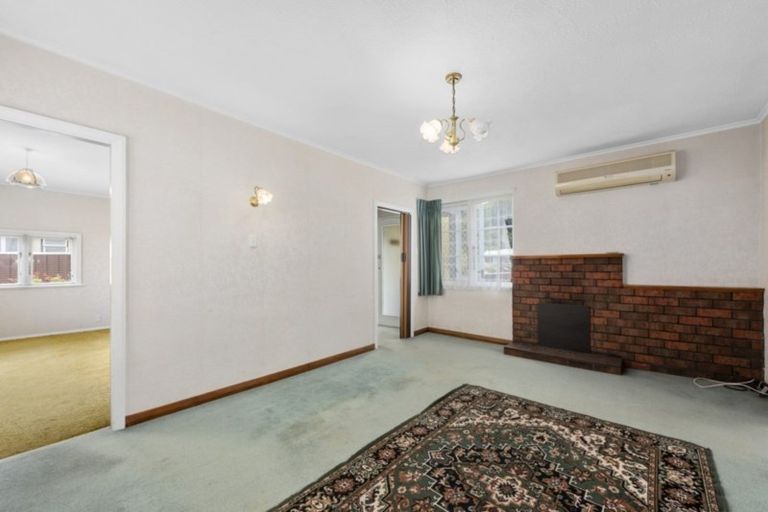 Photo of property in 9 Lane Street, Wallaceville, Upper Hutt, 5018