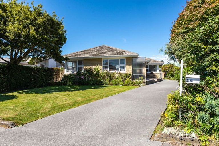 Photo of property in 29 Rossiter Avenue, Redwood, Christchurch, 8051