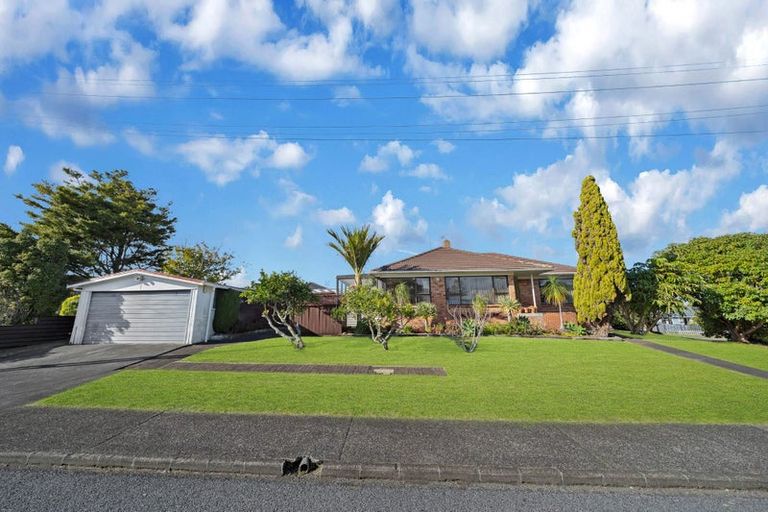 Photo of property in 36 Greenmeadows Avenue, Manurewa East, Auckland, 2102
