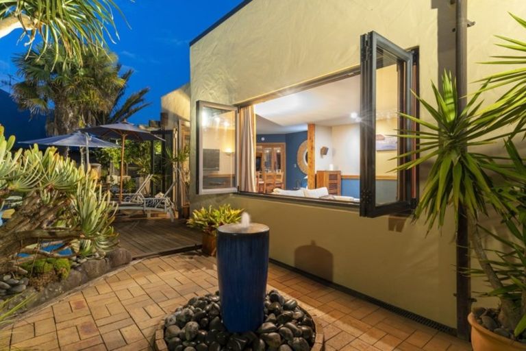 Photo of property in 2 La Cumbre Close, Bethlehem, Tauranga, 3110