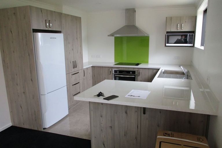 Photo of property in 1 Saint Abbs Place, North Dunedin, Dunedin, 9016